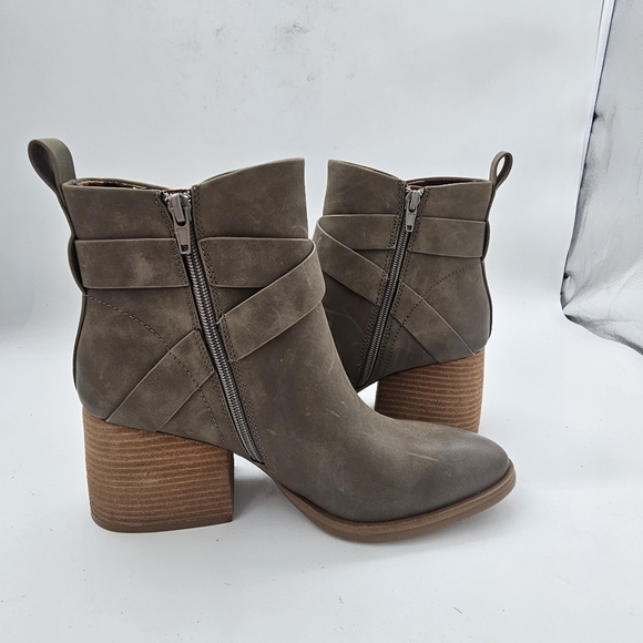Kork-Ease Joelle Leather Bootie Taupe Women’s Size 9 - Picture 4 of 11